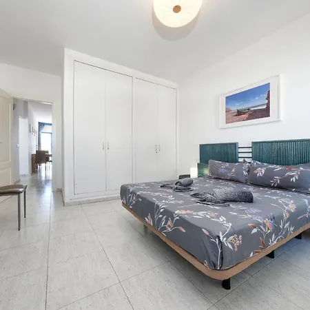 Bonitas Vistas - By Lanzarote * プラヤ・ブランカ