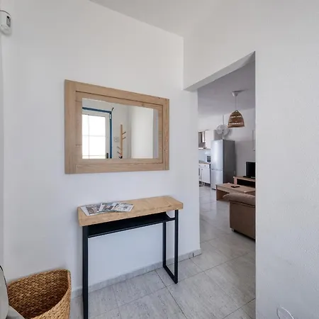 Bonitas Vistas - By Lanzarote