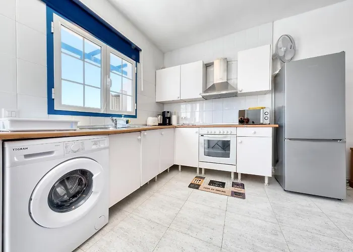 Bonitas Vistas - Balcony - By Lanzarote *